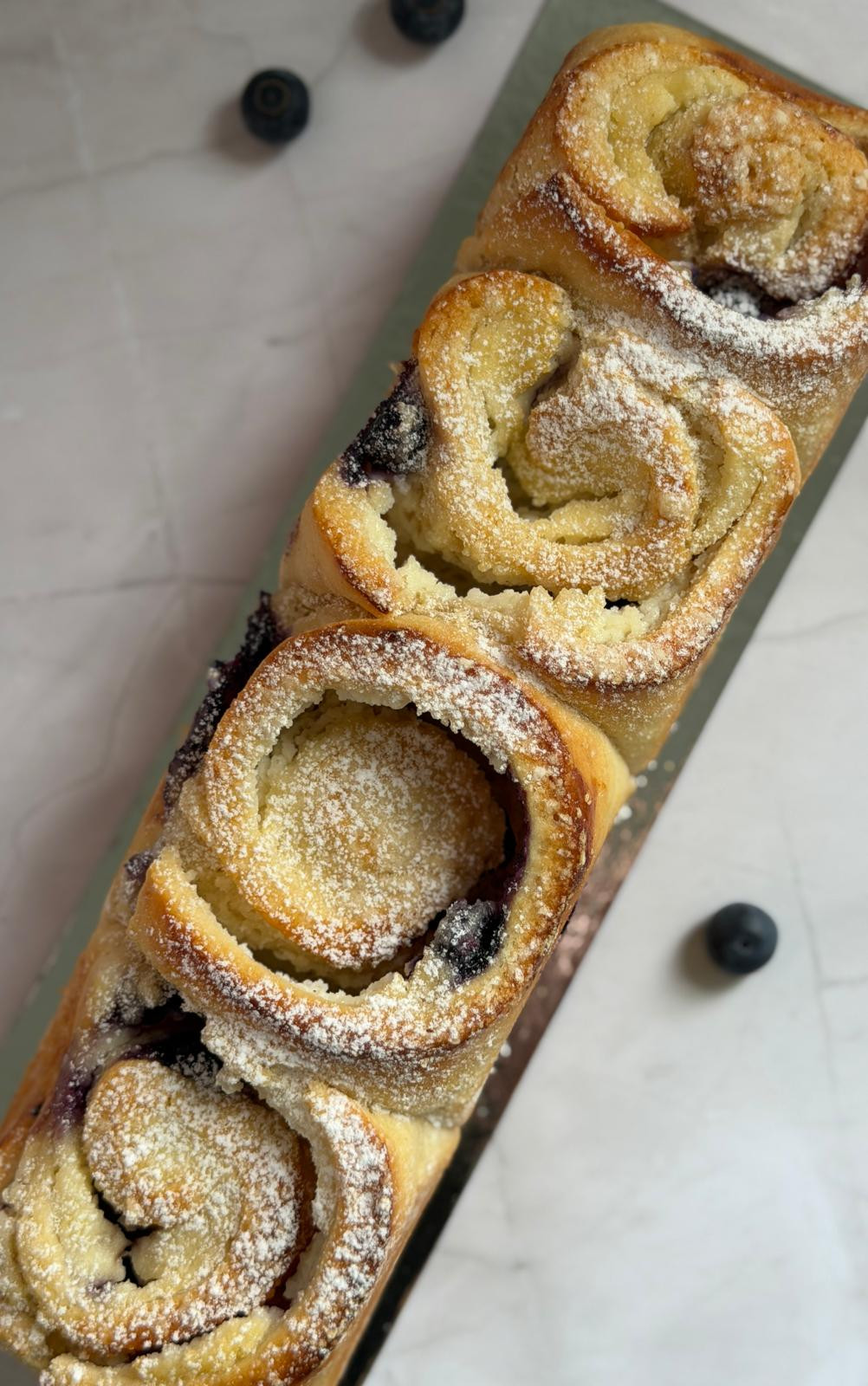 שמרים ריקוטה ואוכמניות