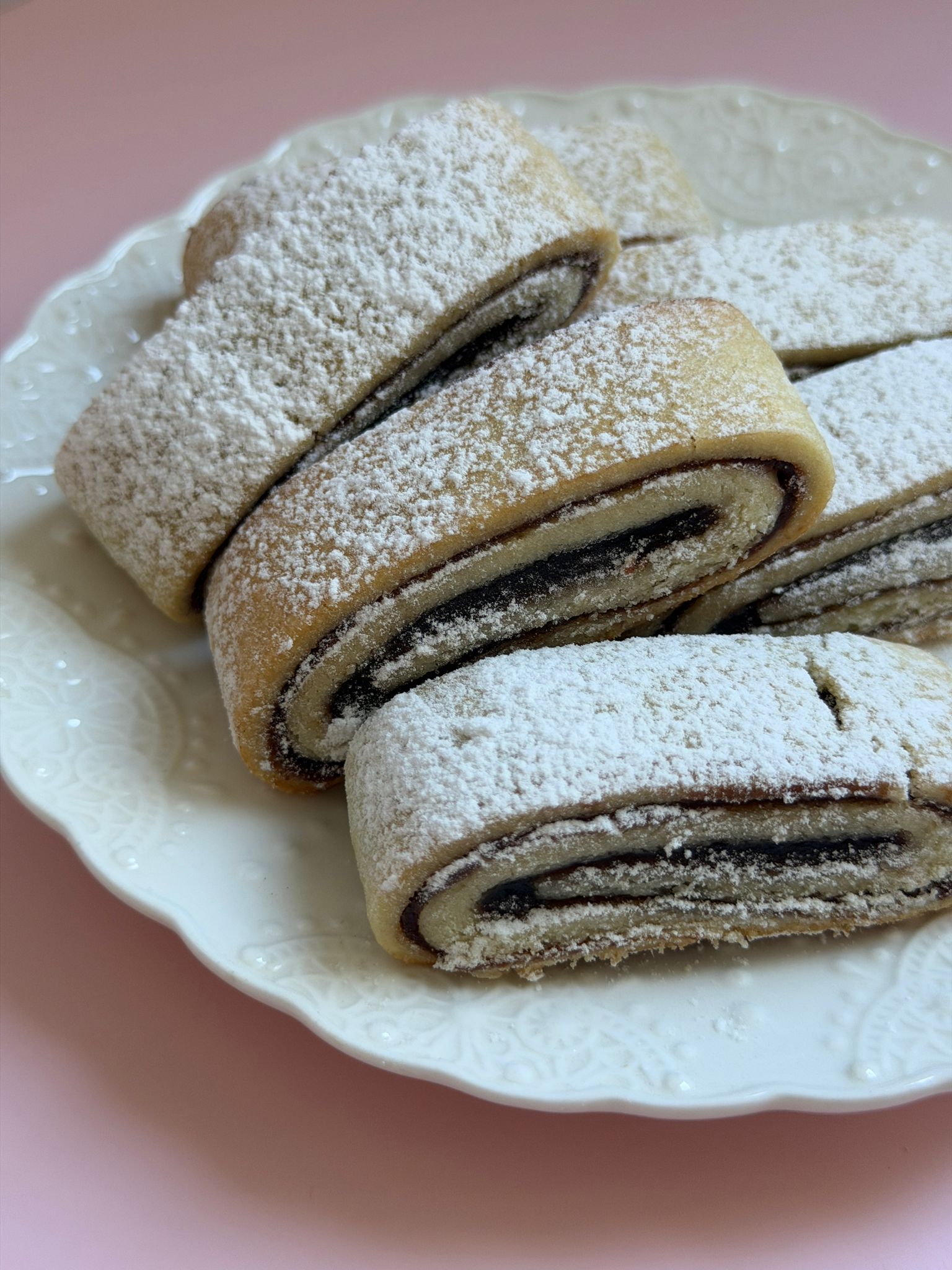 מגולגלות תמרים (חלבי)